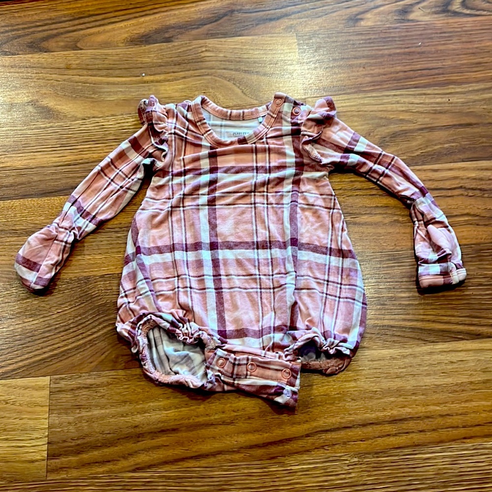 Posh peanut long sleeve romper 0-3 month